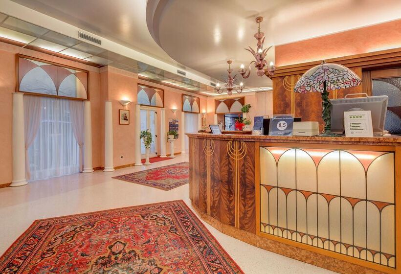 ホテル San Giusto