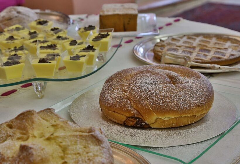 ホテル San Giusto