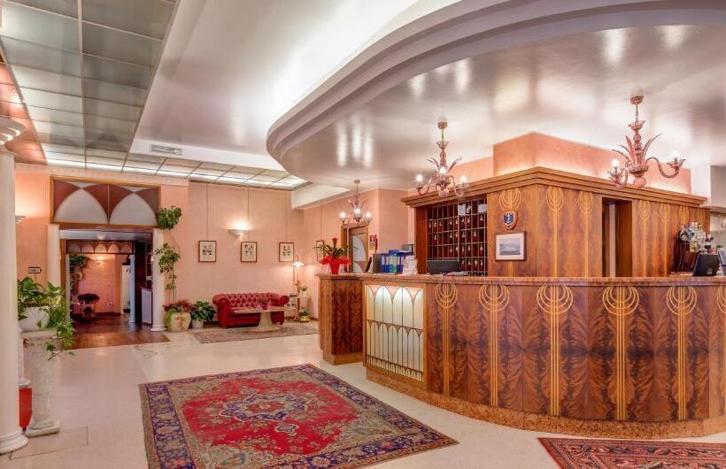 ホテル San Giusto