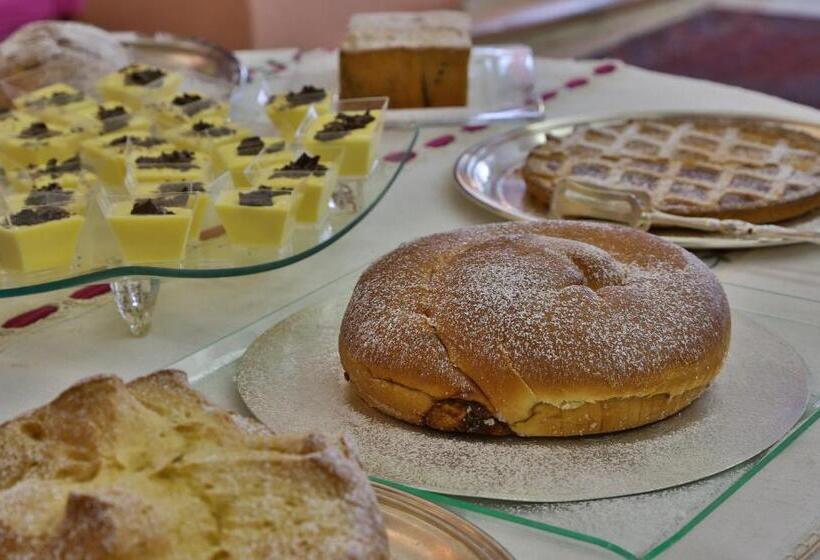 ホテル San Giusto