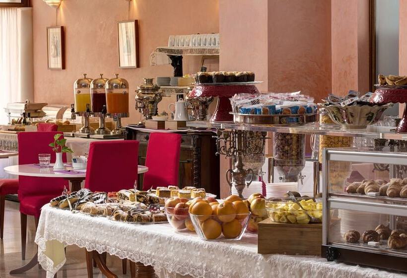 ホテル San Giusto