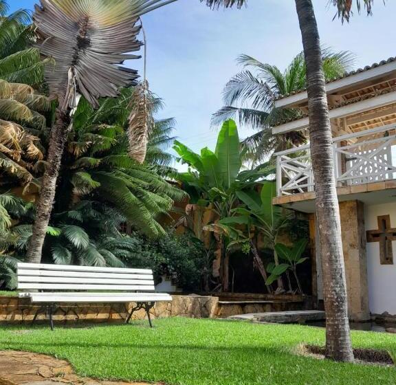 فندق Bouganville