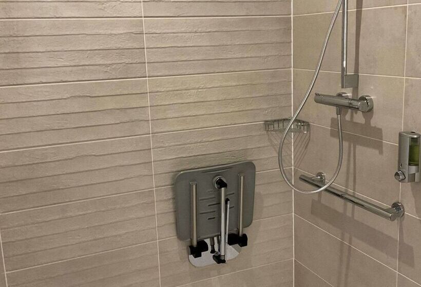 Brit Hotel Ker Lann Aeroport   Parc Expo