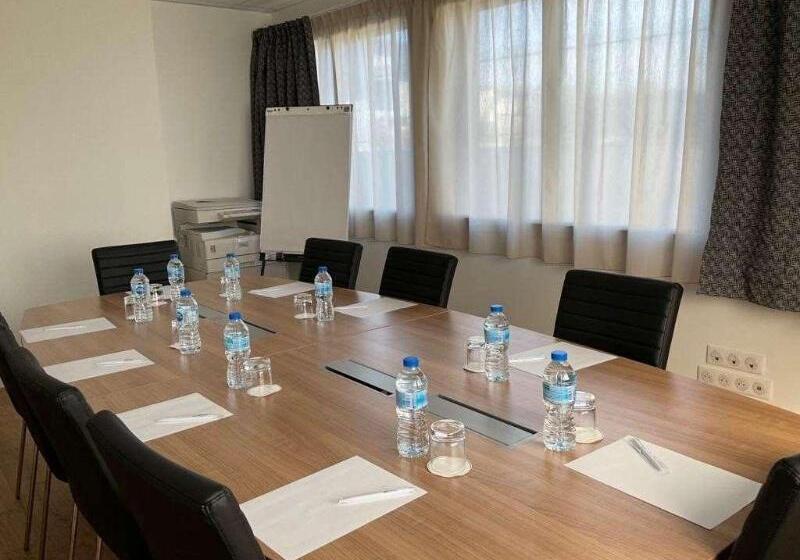 Brit Hotel Ker Lann Aeroport   Parc Expo