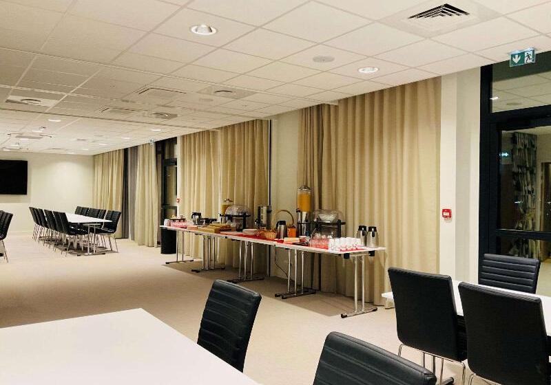 Brit Hotel Ker Lann Aeroport   Parc Expo