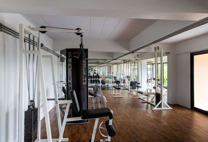 Отель Chanalai Garden Resort, Kata Beach