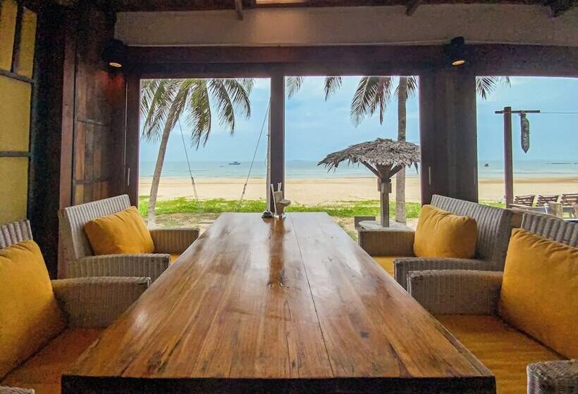 酒店 Chumphon Cabana Resort