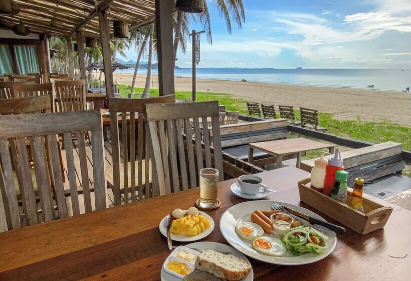 فندق Chumphon Cabana Resort