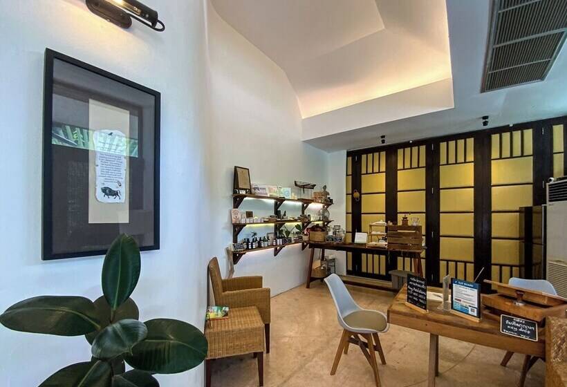 فندق Chumphon Cabana Resort