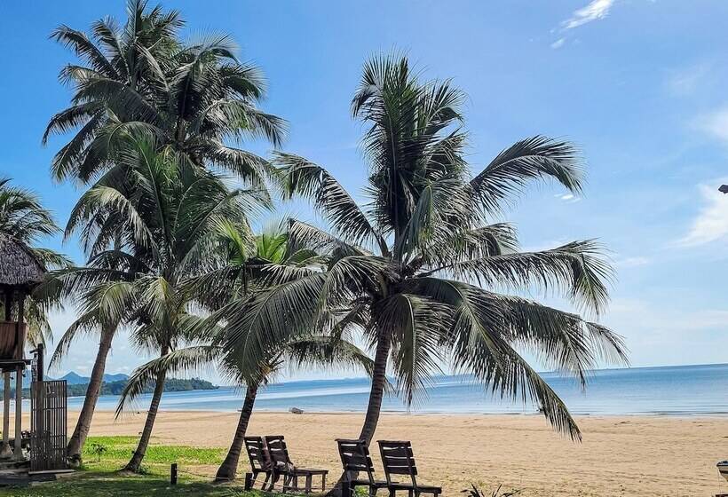 فندق Chumphon Cabana Resort