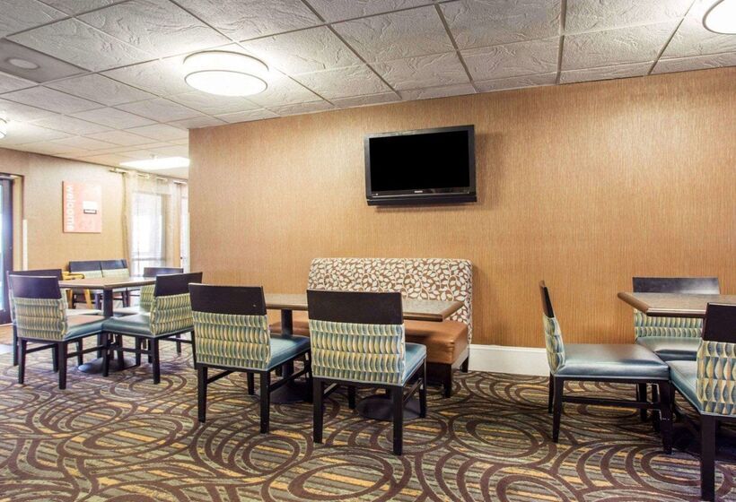 فندق Comfort Inn & Suites At Stone Mountain