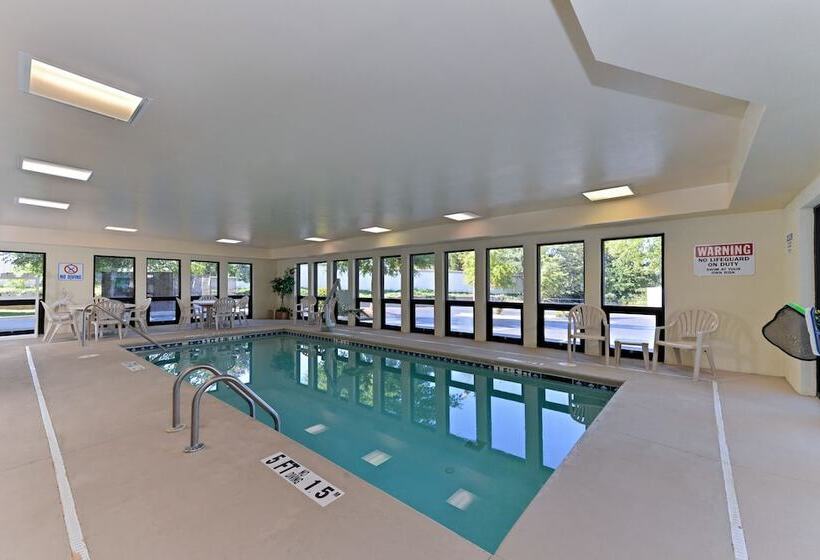 فندق Comfort Inn & Suites At Stone Mountain