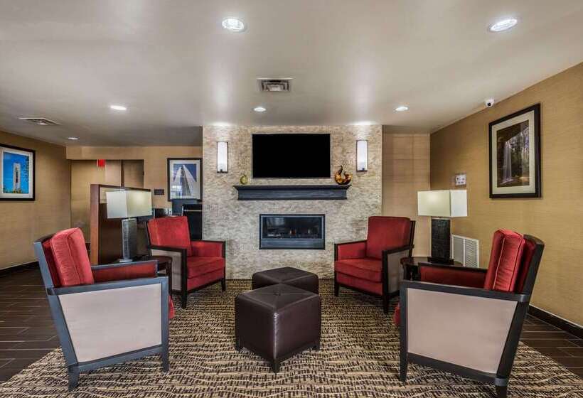 ホテル Comfort Inn & Suites Dayton North