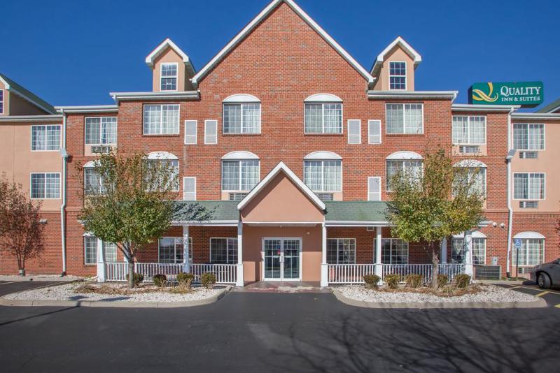 ホテル Comfort Inn & Suites Dayton North