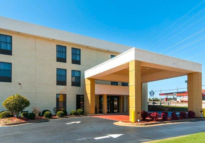 فندق Comfort Inn & Suites