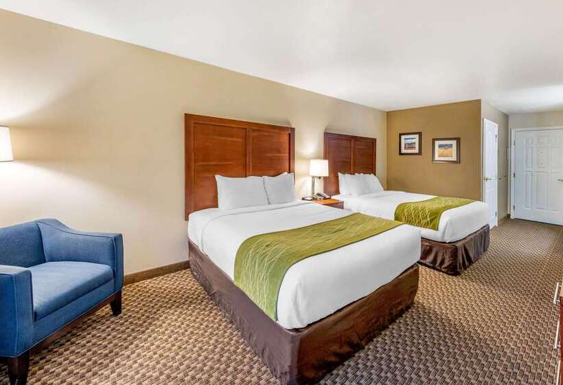 هتل Comfort Inn & Suites Lancaster Antelope Valley