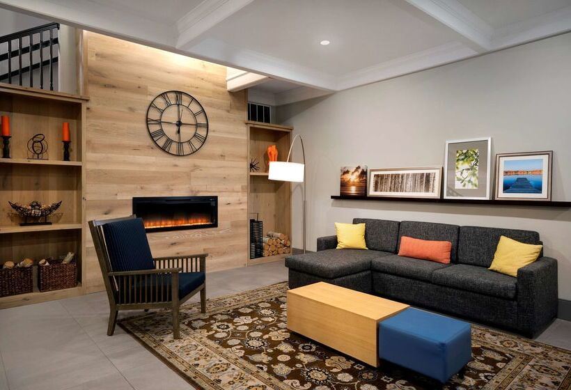 בית מלון כפרי Country Inn & Suites By Radisson, Albertville, Mn