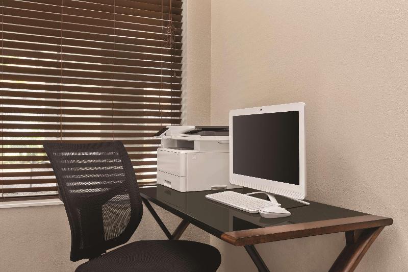 فندق Country Inn & Suites By Radisson, Beaufort West, Sc