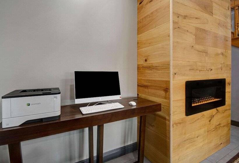 هتل Country Inn & Suites By Radisson, Cincinnati Airport, Ky