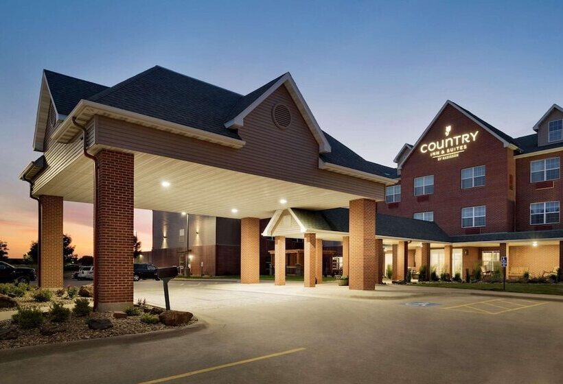 فندق Country Inn & Suites By Radisson, Coralville, Ia