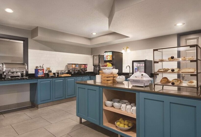 בית מלון כפרי Country Inn & Suites By Radisson, Cottage Grove, Mn