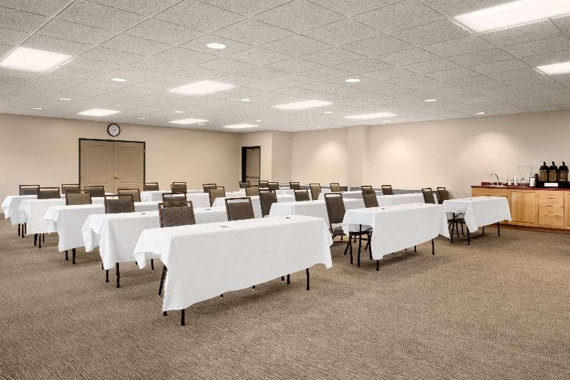 فندق Country Inn & Suites By Radisson, Duluth North, Mn