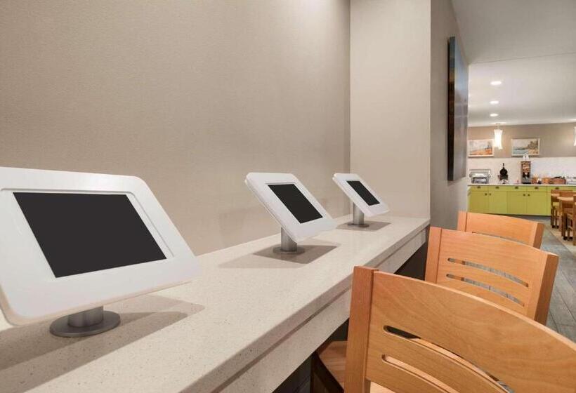 هتل Country Inn & Suites By Radisson, Duluth North, Mn