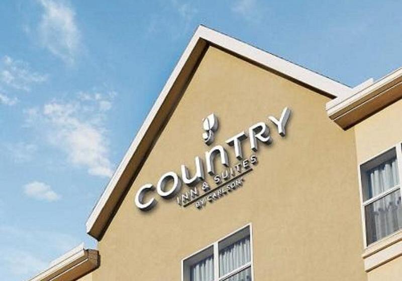 Отель Country Inn & Suites By Radisson, Dundee, Mi