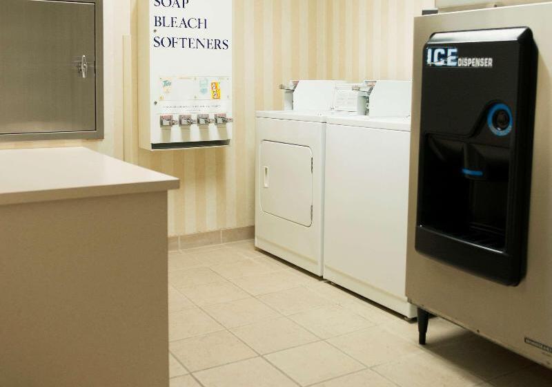 فندق Country Inn & Suites By Radisson, Effingham, Il