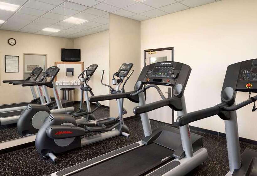 호텔 Country Inn & Suites By Radisson, Findlay, Oh