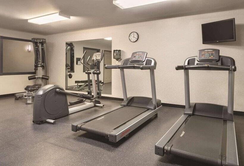 호텔 Country Inn & Suites By Radisson, Galena, Il