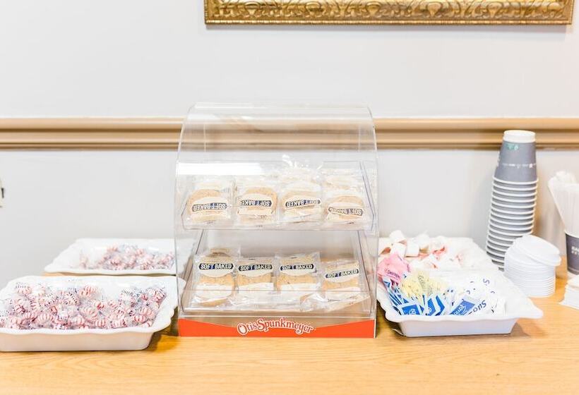 فندق Country Inn & Suites By Radisson, Helen, Ga