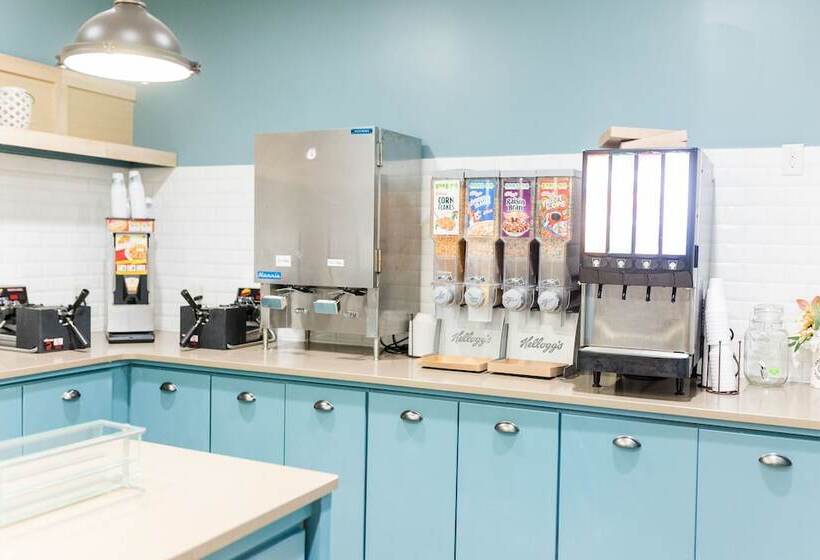 فندق Country Inn & Suites By Radisson, Helen, Ga