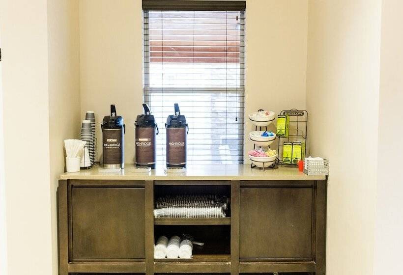 فندق Country Inn & Suites By Radisson, Helen, Ga