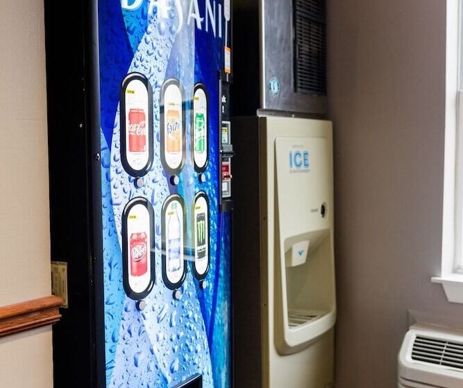 فندق Country Inn & Suites By Radisson, Helen, Ga