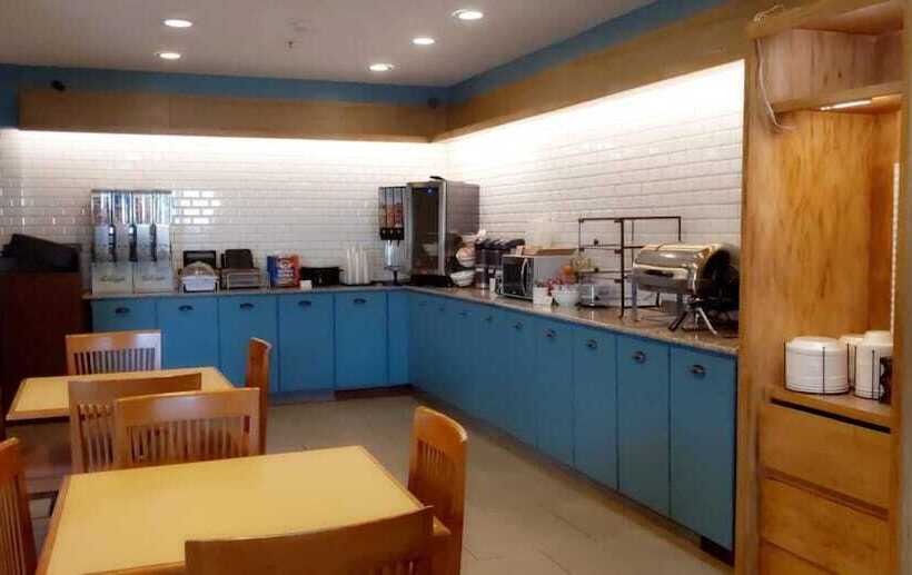 فندق Country Inn & Suites By Radisson, Hiram, Ga