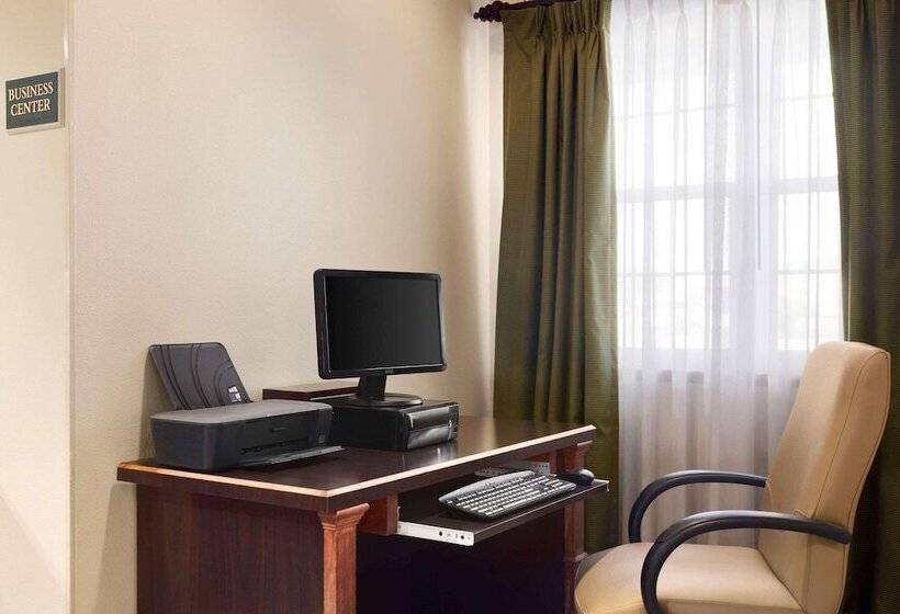 호텔 Country Inn & Suites By Radisson, Kearney, Ne