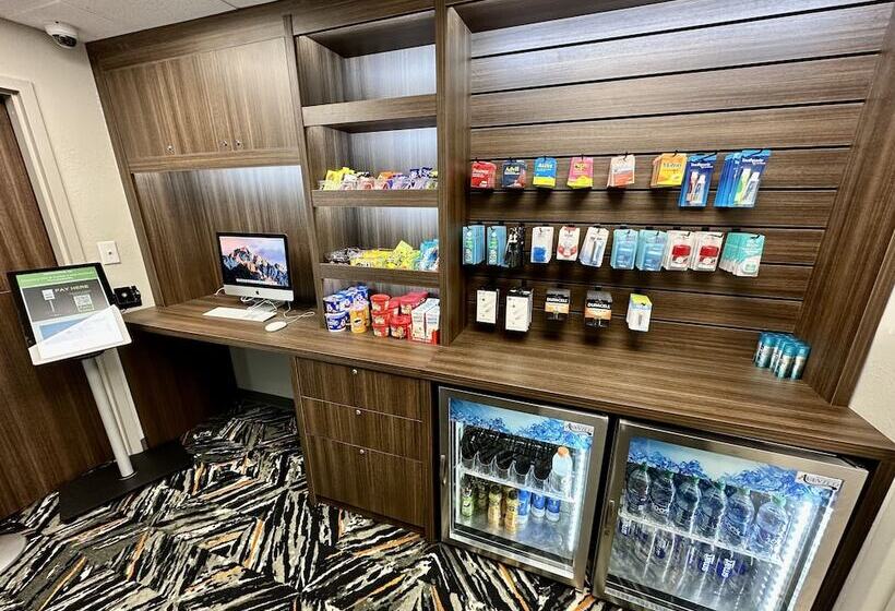 Отель Country Inn & Suites By Radisson, Lake Norman Huntersville, Nc