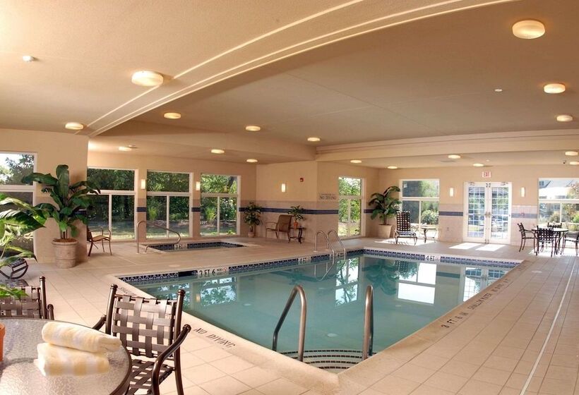 فندق Country Inn & Suites By Radisson, Lewisburg, Pa