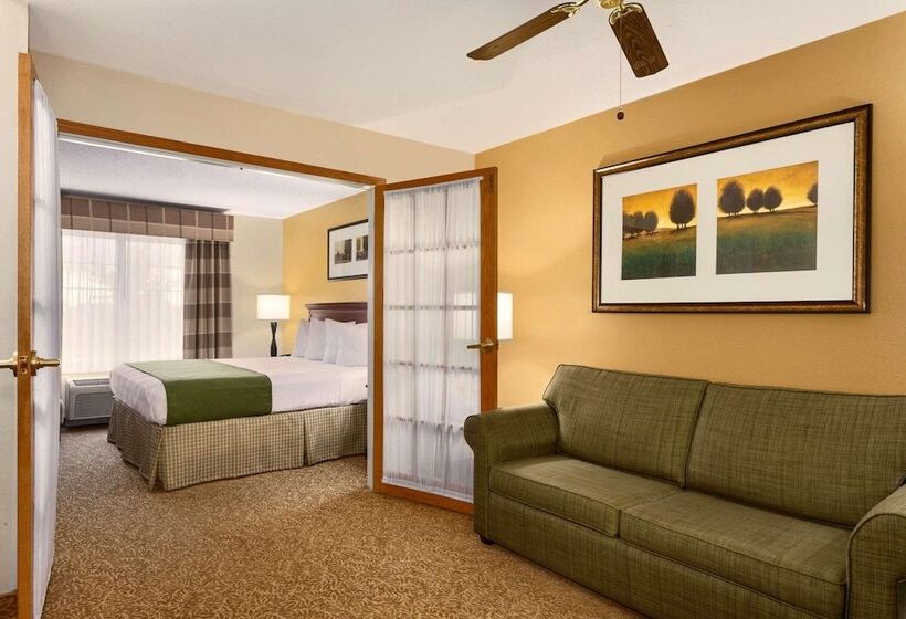 فندق Country Inn & Suites By Radisson, Marion, Oh