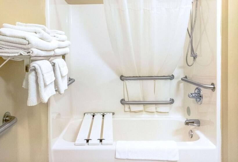 فندق Country Inn & Suites By Radisson, Marion, Oh