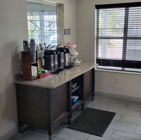 فندق Country Inn & Suites By Radisson, Mcdonough, Ga