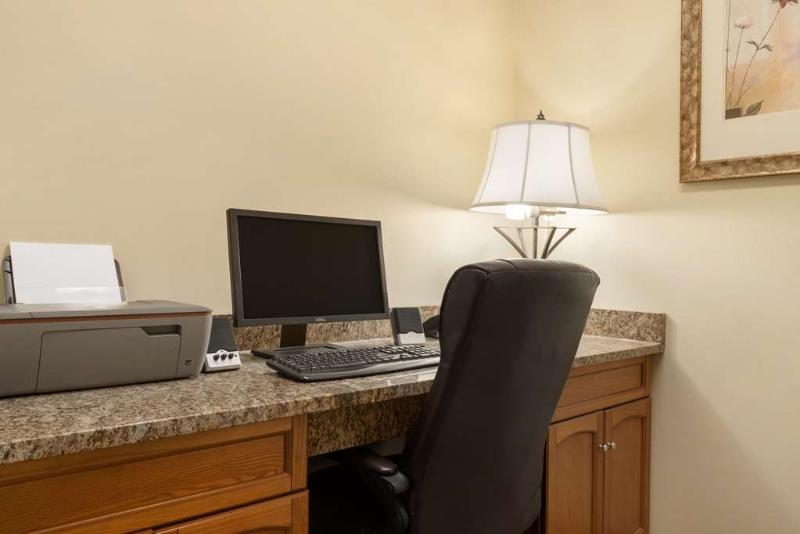 호텔 Country Inn & Suites By Radisson, Moline Airport, Il