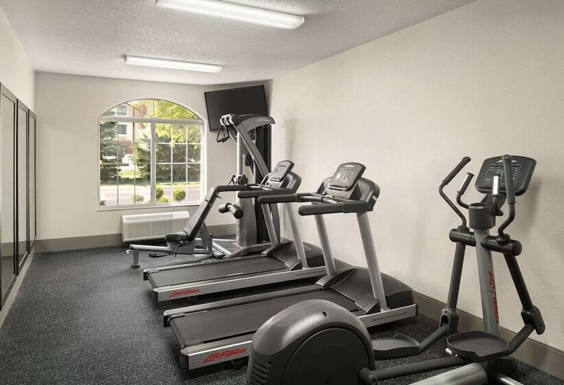 호텔 Country Inn & Suites By Radisson, Novi, Mi