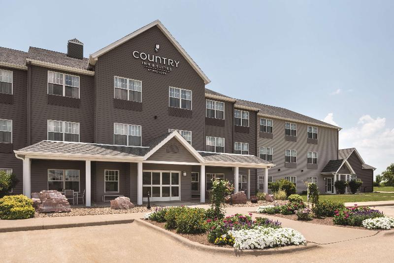 בית מלון כפרי Country Inn & Suites By Radisson, Pella, Ia
