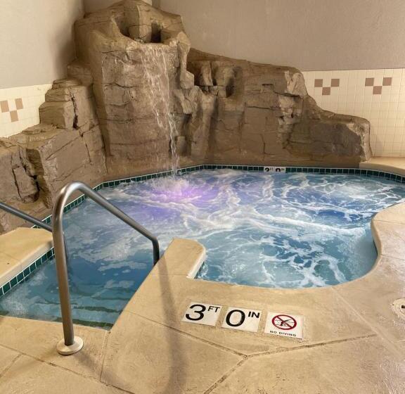 فندق Country Inn & Suites By Radisson, Prairie Du Chien, Wi