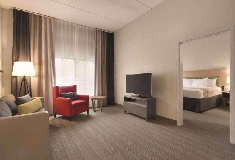 هتل Country Inn & Suites By Radisson Raleighdurham Airport Nc