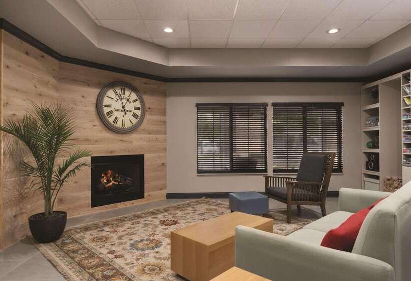 هتل Country Inn & Suites By Radisson Raleighdurham Airport Nc