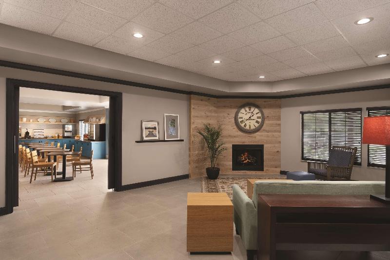 هتل Country Inn & Suites By Radisson Raleighdurham Airport Nc