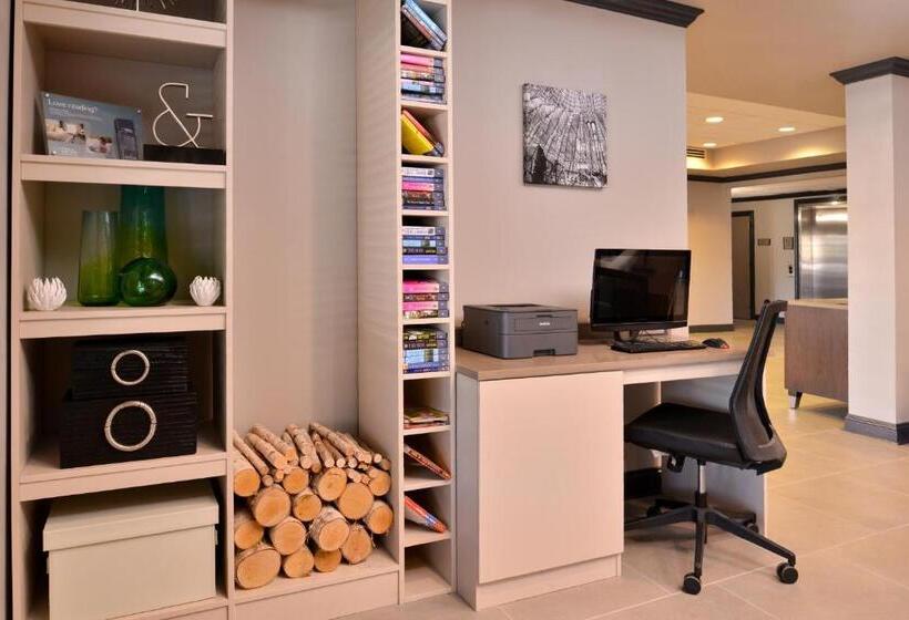 هتل Country Inn & Suites By Radisson Raleighdurham Airport Nc